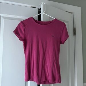 Vintage Tommy Hilfiger Women's Fuchsia Short Sleeve Tee 100% Cotton